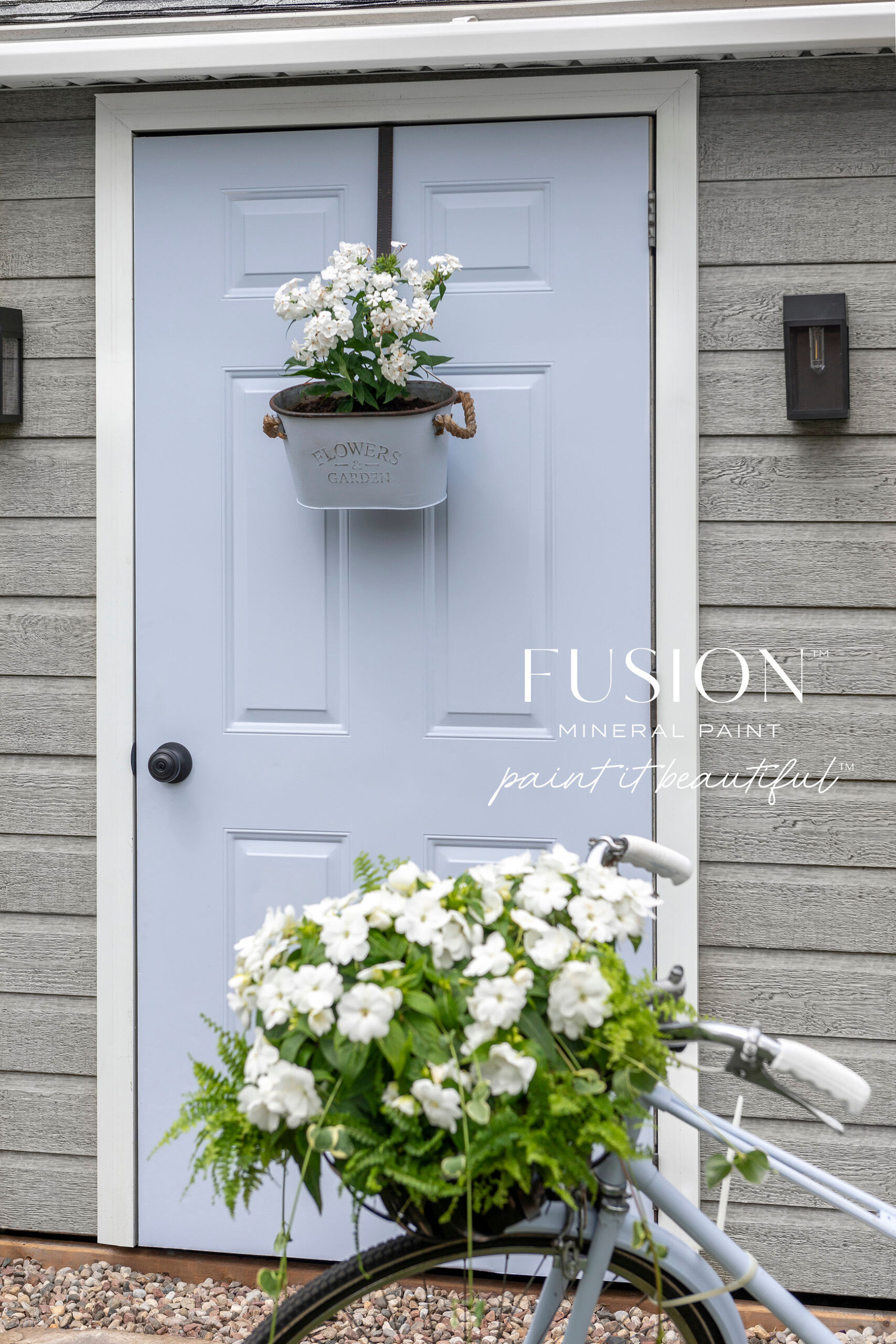 008-Fusion_Mineral_Paint_Mist_Shed_and_Vintage_Bike_Paint_V2__HR_210625_2084-Edit