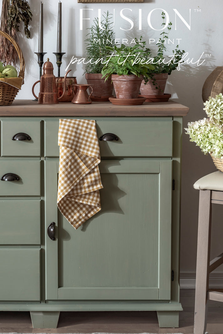Fusion_Mineral_Paints_Acadia_Pear_Side_Board_240828_9651__WebRes_713x